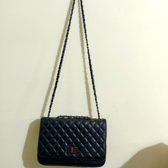 Alvaro Castagnino Quilted Sling Bag 